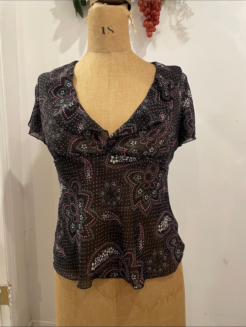Black Paisley Cap-Sleeve Women's Top